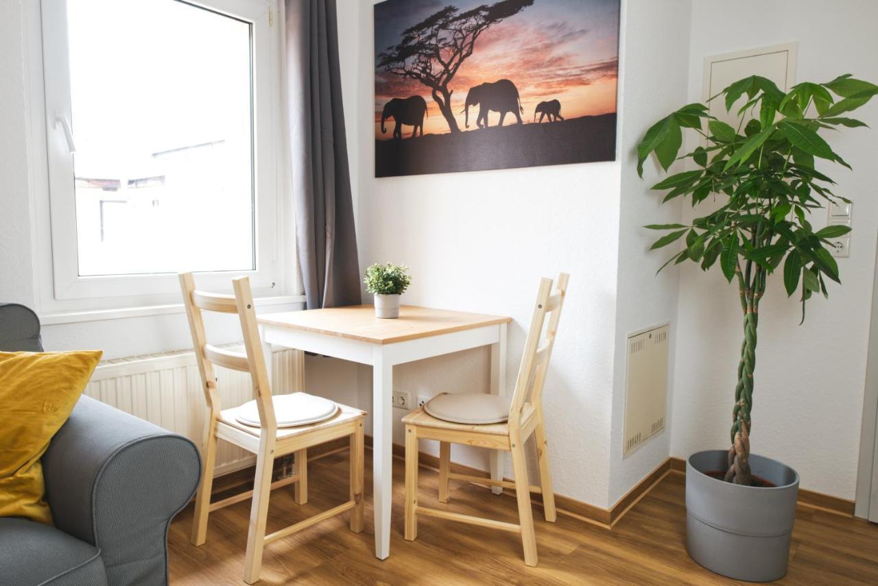 Fullhouse - Halle - T28 - Elephant Apartment Esterno foto